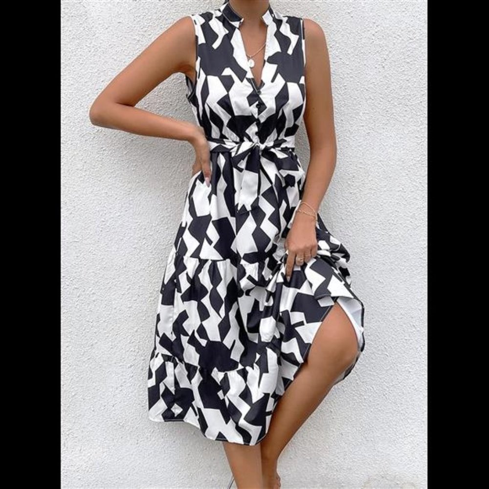 Women's V Neck Sleeveless High Rise A-Line Dress - Picture 4 of 14